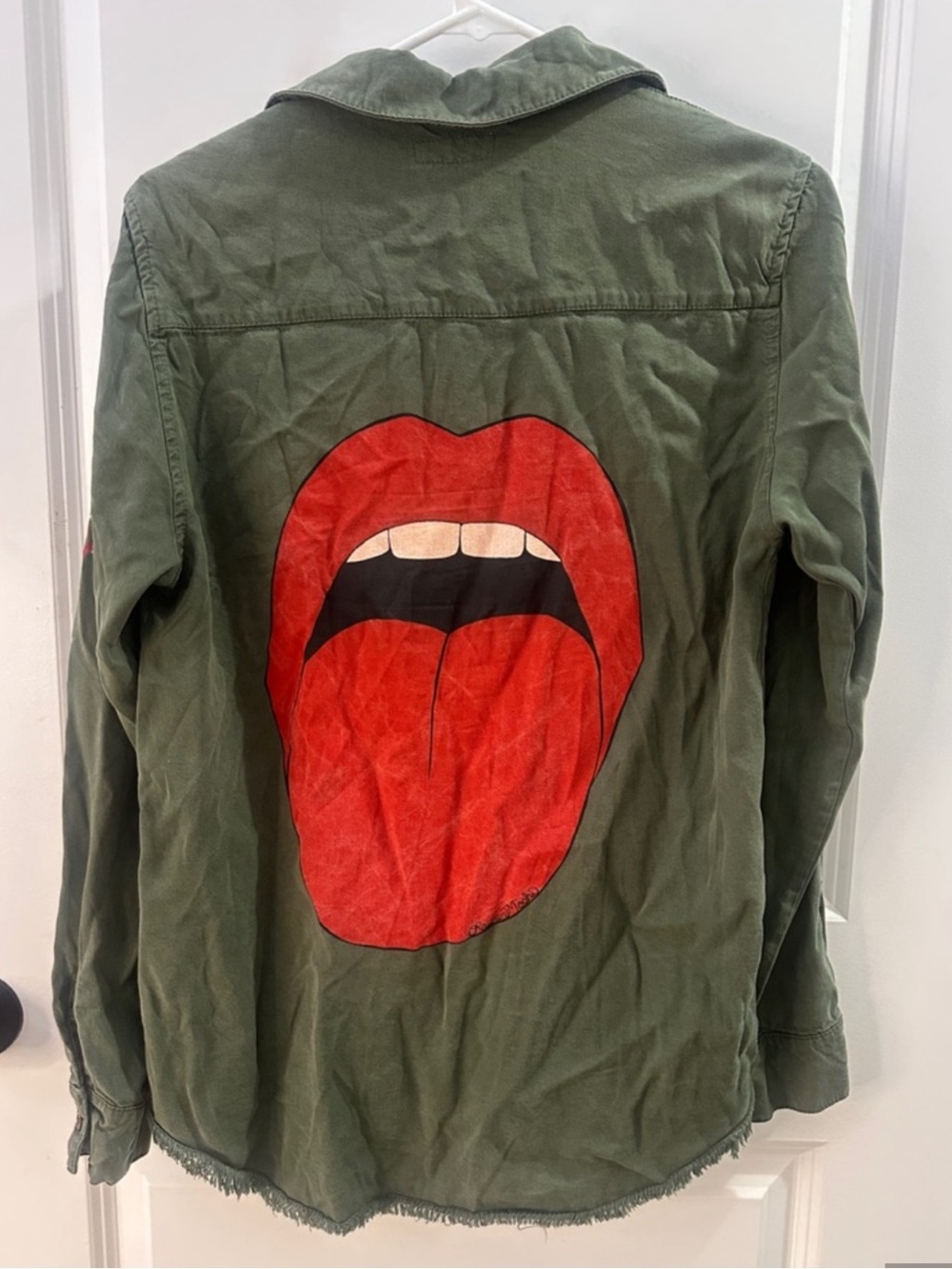 Lauren Moshi Wearable Art Green Military-Style Top with Eagle Patch Size XS EUC